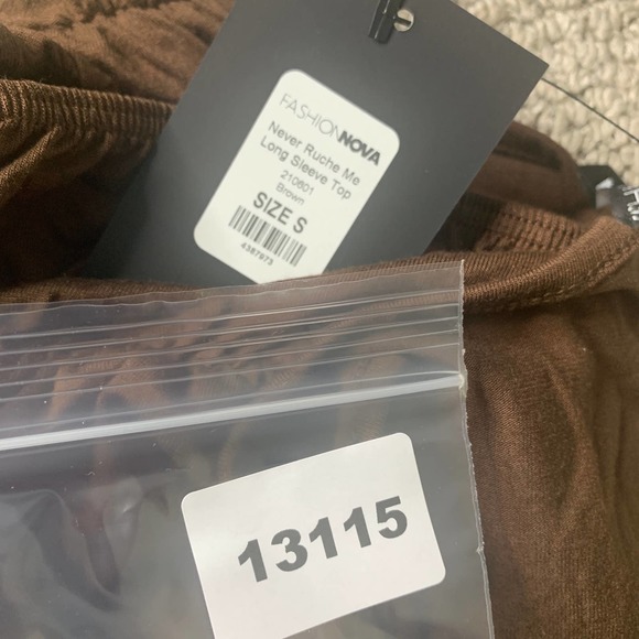 Fashion Nova Womens Top‎ Size Small Brown Never Ruche Me Long Sleeves Surplice - Picture 11 of 11